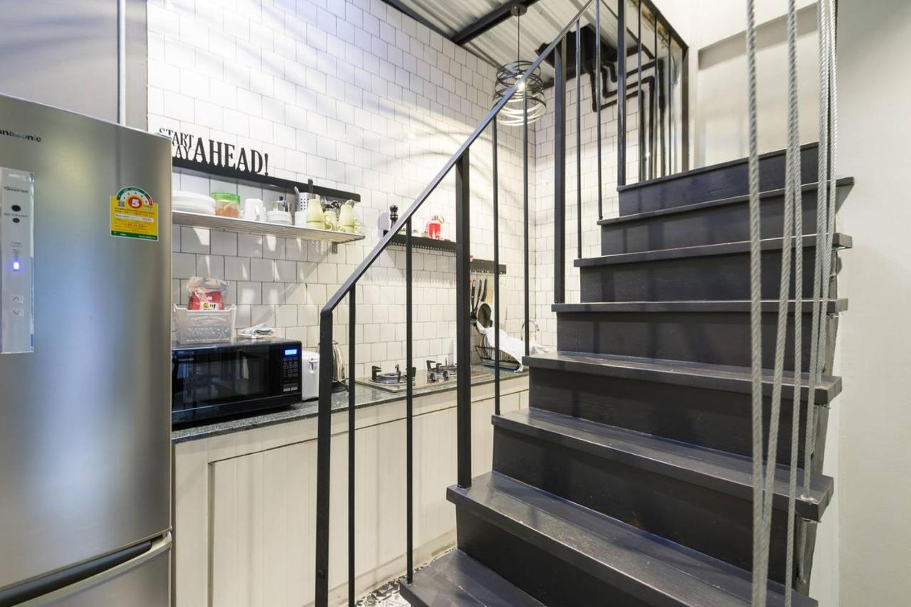 Inner Old Town 196 Chic Guesthouse - Self Check In Bangkok Exterior foto